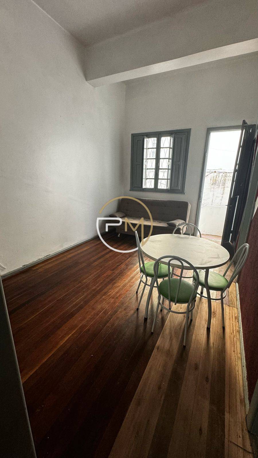 Apartamento para alugar em Cruz Alta, com 1 quarto