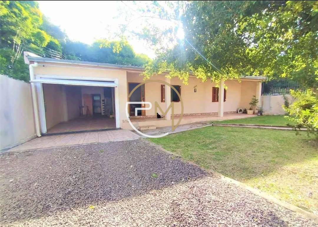 Casa à venda em Cruz Alta, Centro, com 3 quartos, 188m²