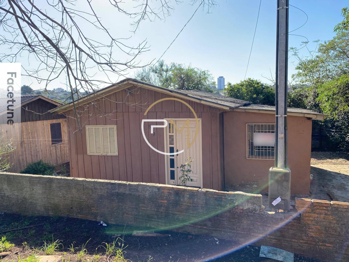 Casa com 2 quartos, à venda