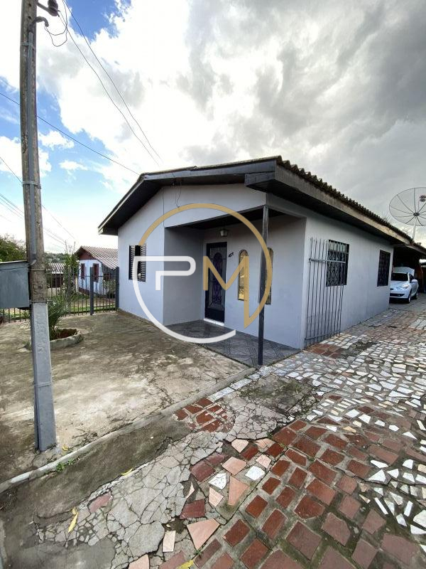 Casa com 3 quartos, 129m², à venda