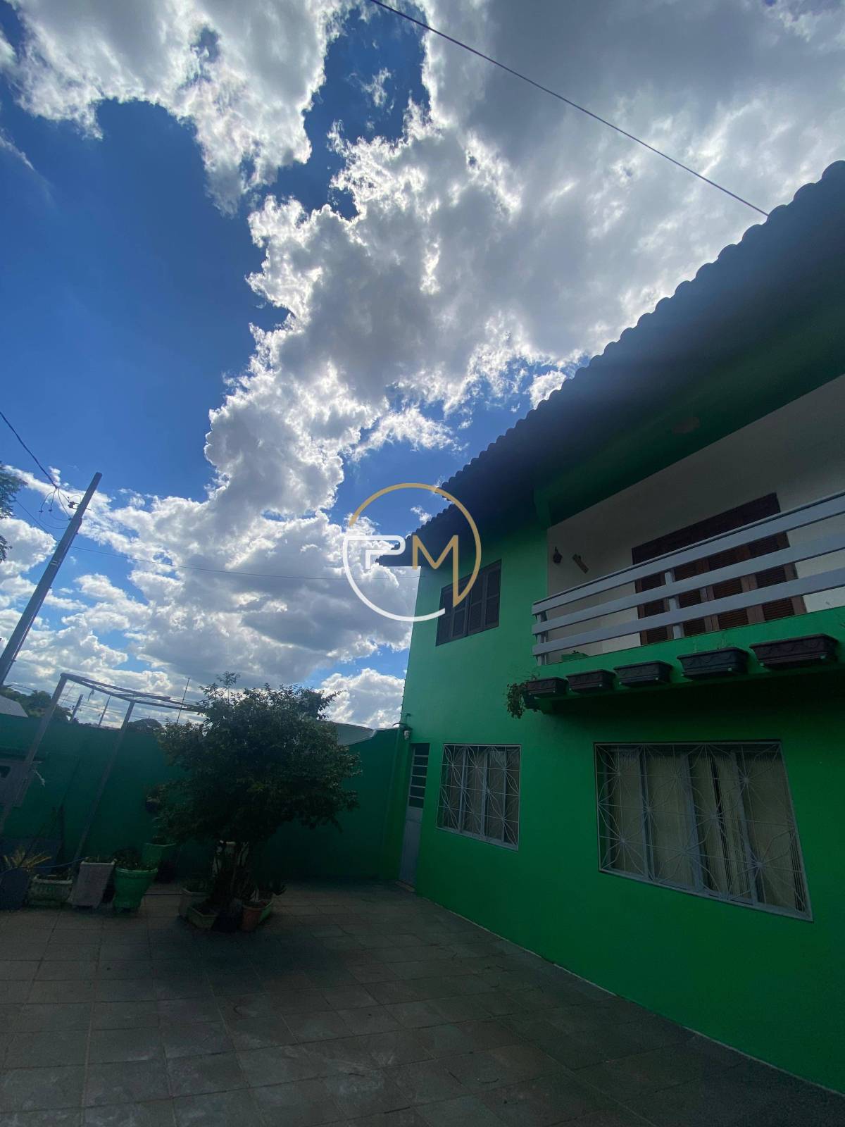 Sobrado com 6 quartos, à venda em Cruz Alta, Pedro Bonini