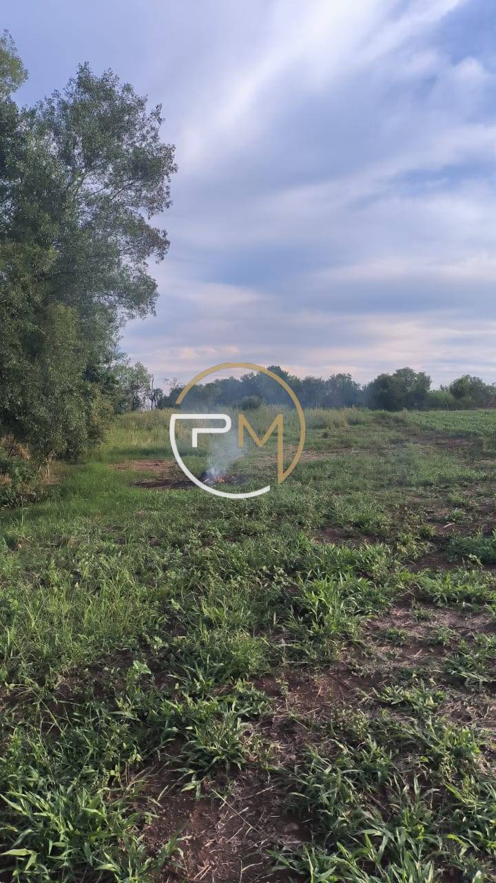 Terreno à venda, Vila Itai, 10.400m2m²